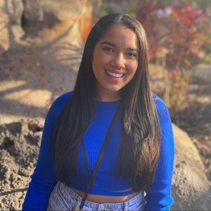 Meet your Posher, Tiara zoar